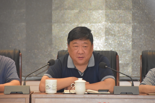 3.公司董事長、總經(jīng)理曹紅普針對機(jī)關(guān)部門工作現(xiàn)狀作總結(jié)性指示.jpg